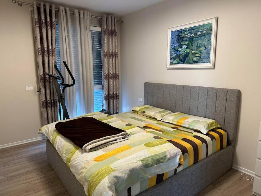 Family Friendly 2 Bedroom Apartment Eden Gardens Tirana City Center Buitenkant foto